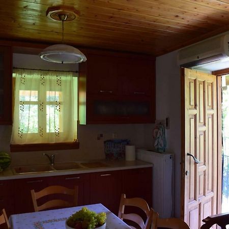 Holiday Home Dionysis Khorevtón Exterior foto