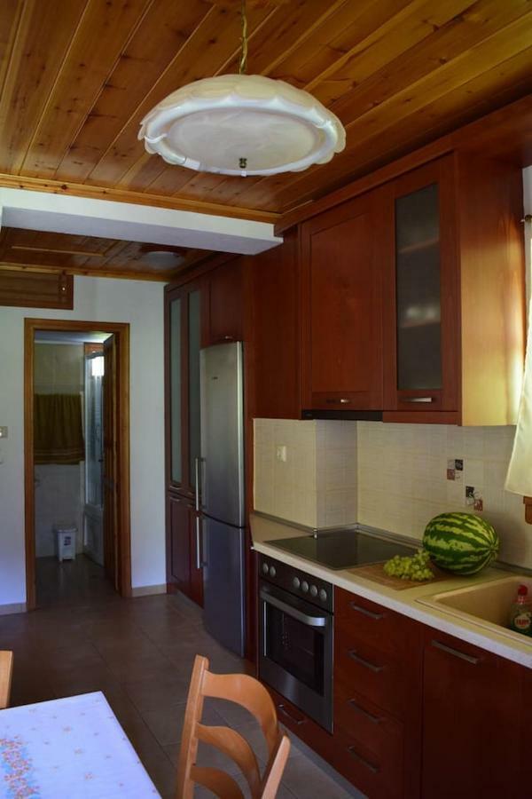 Holiday Home Dionysis Khorevtón Exterior foto